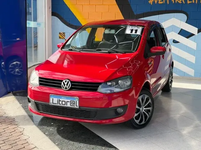 Volkswagen Fox 1.0 MI Total Flex 8V 5P 2011