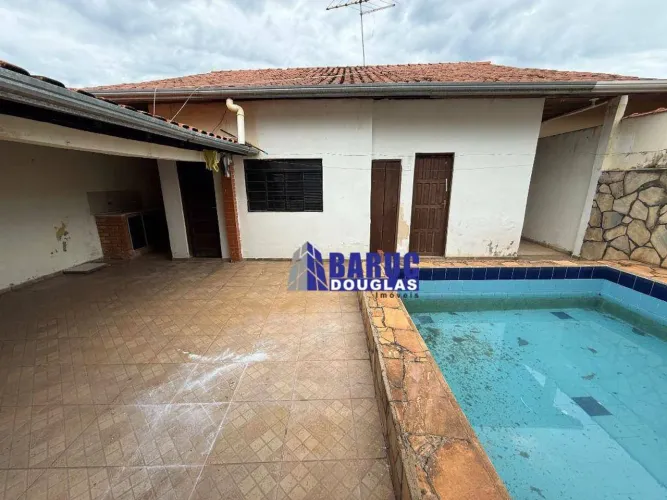 Vende-se casa documentada no Coophamil, Casa térrea com terreno com 10x25=250m2 e área con