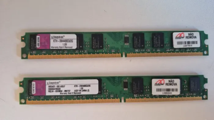 Kit Memória RAM Kingston DDR2 4GB (2×2GB) 800MHz Perfil Baixo