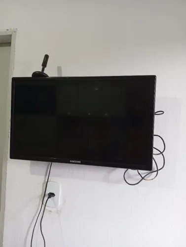 TV Samsung 28 polegadas Não é smart
