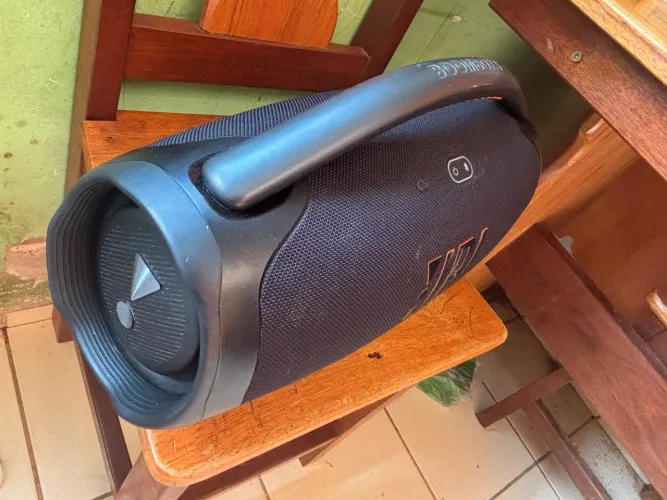 Bombox 3