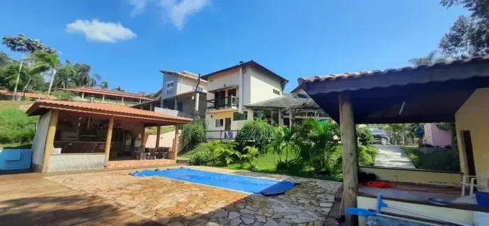 SOBRADO COM 6 QUARTOS DENTRO DE CONDOMINIO A VENDA - SANTA BRANCA