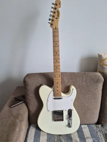 Guitarra Memphis MG52