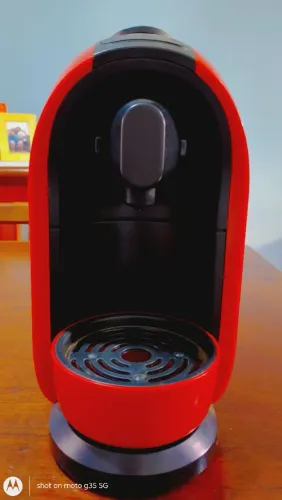 Cafeteira 3 Corações Mimo Nova com manual