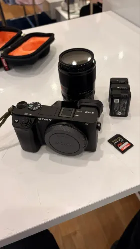 Sony A6400 + Viltrox 23mm f/1.4 | Kit Completo para Foto e Vídeo