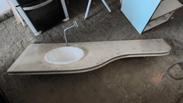 PIA DE BANHEIRO GRANITO BRANCO