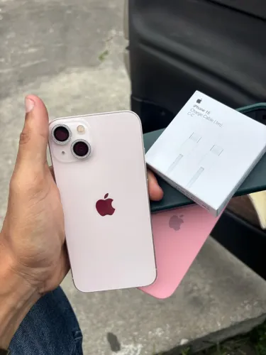 iPhone 13