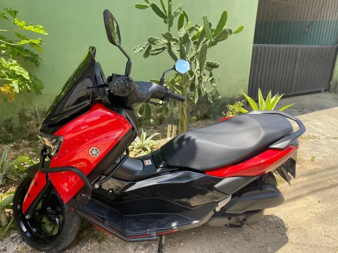 Nmax 2025