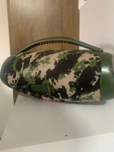 Caixa jbl o bombox3 bem conservado funcionando tudo