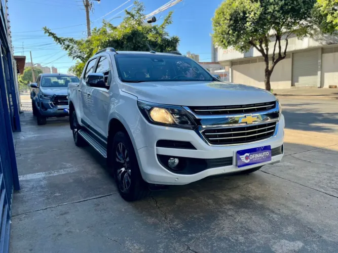 Chevrolet S10 Pick-up LTZ 2.5 Flex 4X2 CD 2017