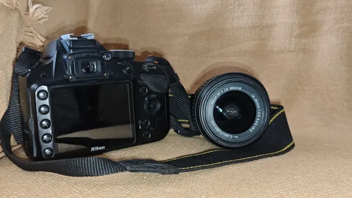 Camera Nikon (aceito troca em videogame )