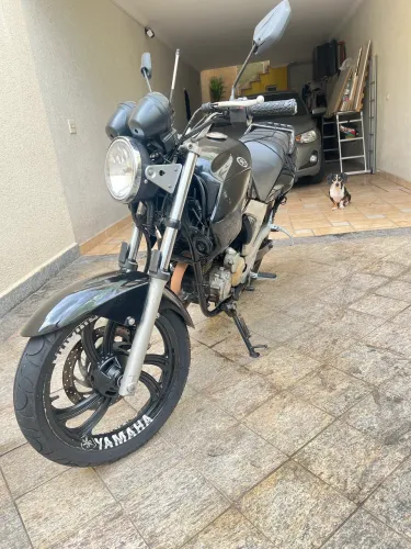 Fazer 09/10 250cc 