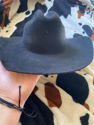 Vendo chapéu preto da Mundial chapéus