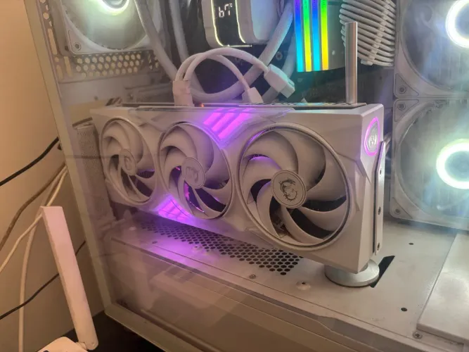 Rtx 5060ti rgb 3fans