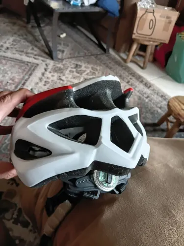 Capacete Absolute