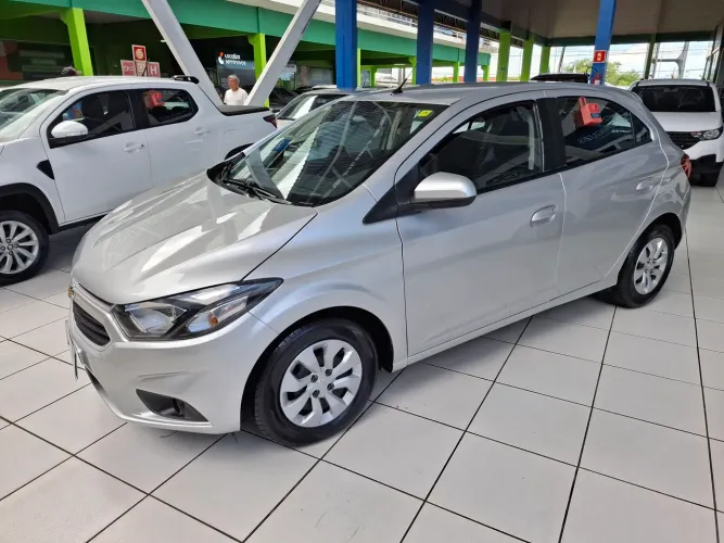 Chevrolet Onix Hatch LT 1.0 8V Flex Mec. 4P 2019