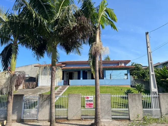 Casa no Jardim Maristela em Criciúma!