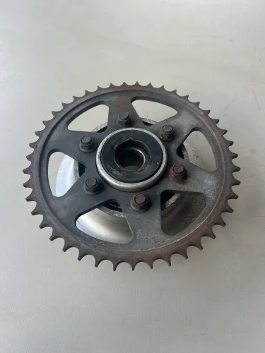 Cubo Coroa Suzuki Rf 900 Rf900 93-99 Original (Usado)
