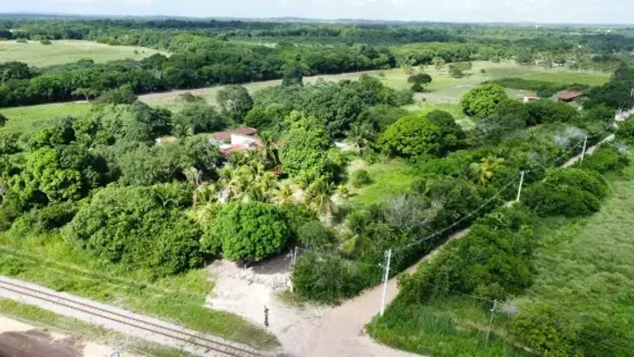 Granja com 12.6 hectares proximo a lagoa do Bonfim