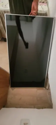 Vende- se televisão 