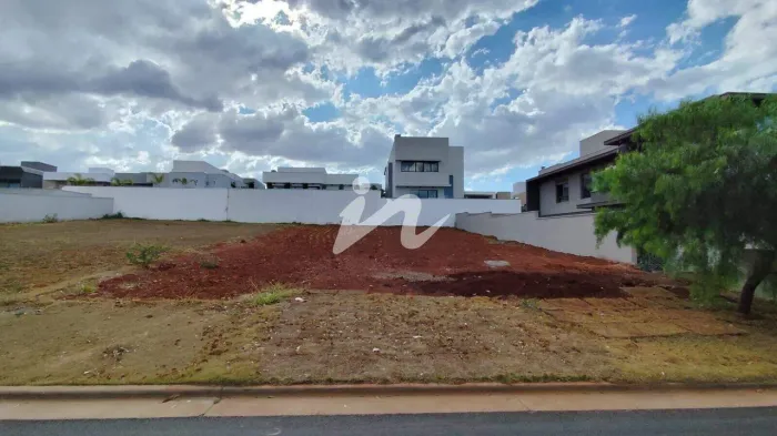 Terreno à venda, 498 m² por R$ 685.000,00 - Condomínio Alphaville 2 - Uberlândia/MG