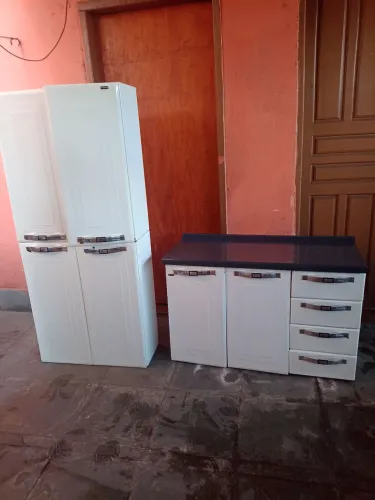 Armário de aço Colormaq em bom estado 