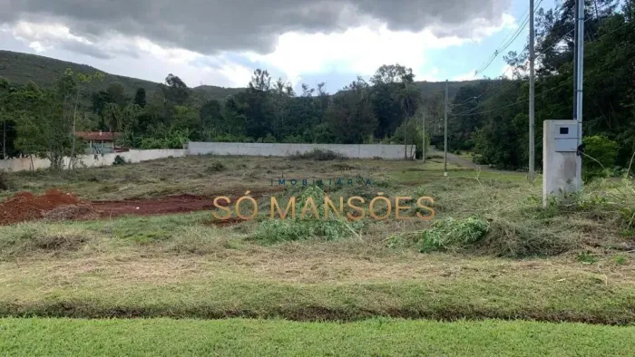 TERRENO COM 5000M² E TOPOGRAFIA PLANA A VENDA NO CONDOMÍNIO LAGOA DO MIGUELÃO.