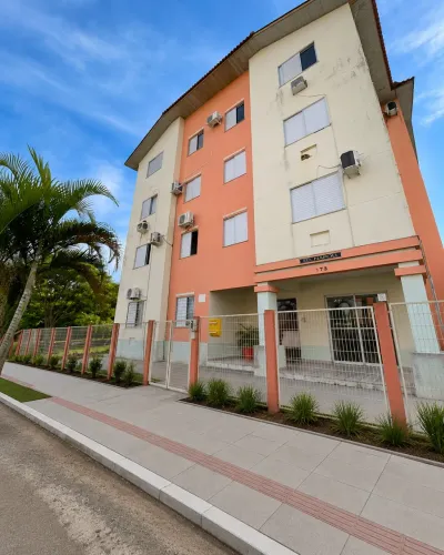 Apartamento à venda em Santa Bárbara, Criciúma