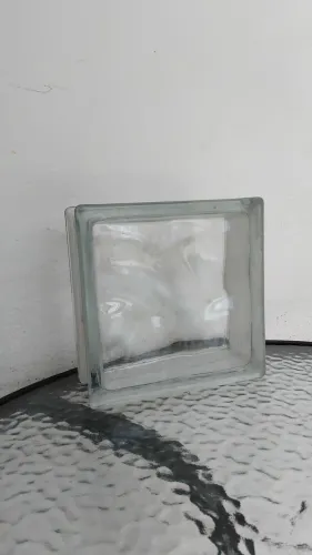 Vende-se 30 tijolos de vibro