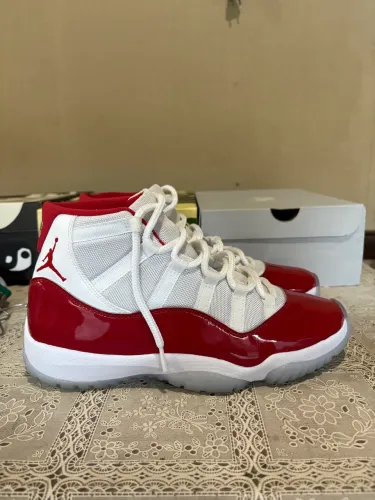 Jordan 11 Varsity Red ORIGINAL