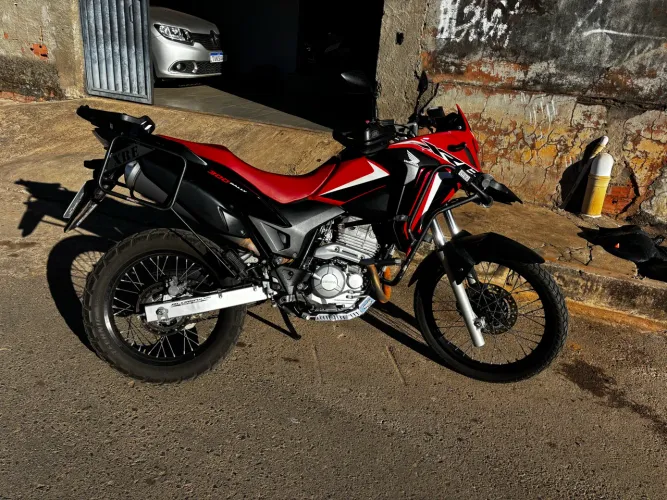 XRE 300 Rally