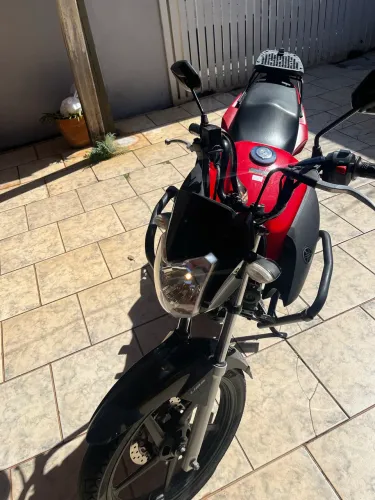? Yamaha Factor 150 Vermelha à Venda ?