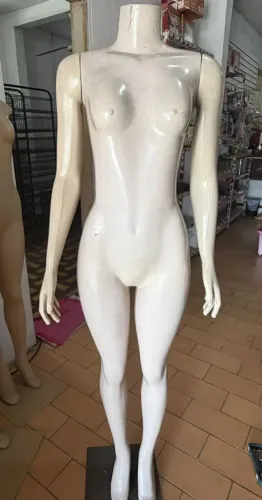 Manequim mulher