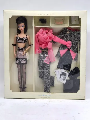 Barbie Silkstone A Model Life B0147 Fashion Model Collection NRFB