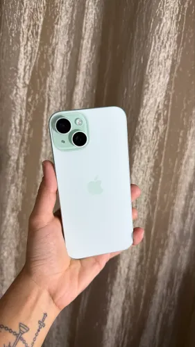 iPhone 15 Usado 