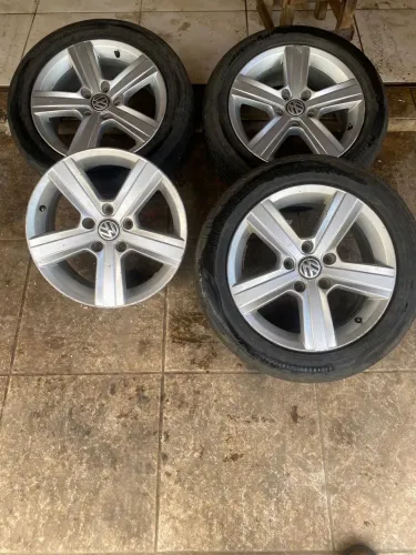 Jogo de Ródão pra golf e Honda civic aro 16