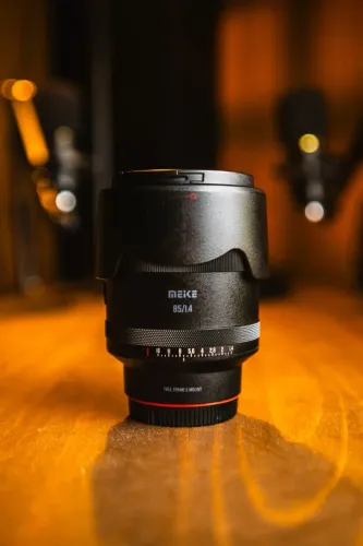 Meike 85mm f1.4 L-Mount Lumix, blackmagic 6K, DJI e Sigma