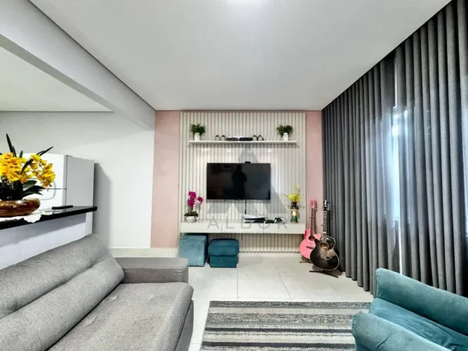 Casa com 2 quartos à venda, - Vila Carvalho - Itapetininga/SP