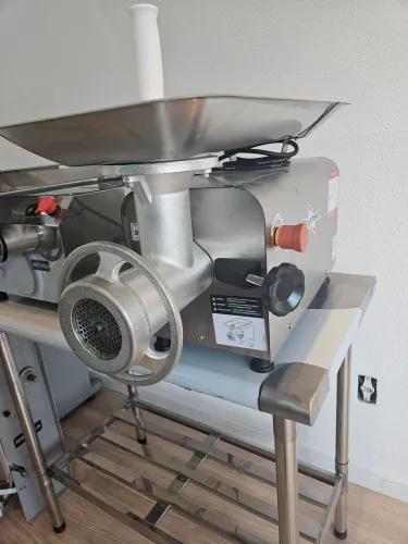 picador de carne inox boca 22 novo