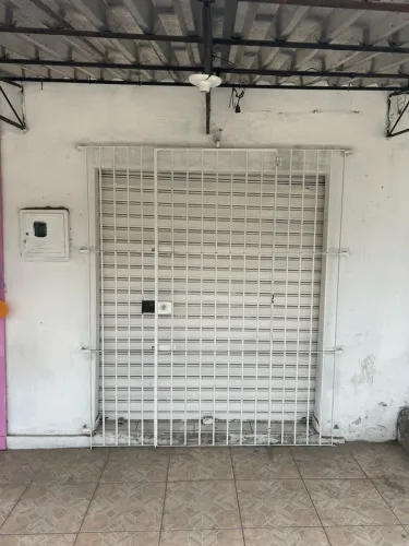 Repasse de loja para uma futura Farmácia ou afins.