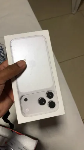iPhone 17 pro Max 256gb zap * apenas 10 dias 18 dias de uso valor 7.500