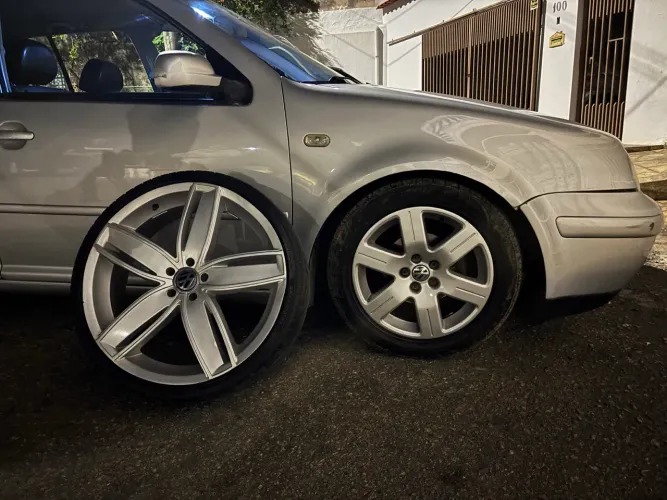 Vendo troco roda aro 20