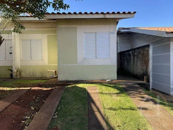 Casa com 2 dormitórios, 47 m² - venda por R$ 212.000 ou aluguel por R$ 1.380/mês - Heimtal