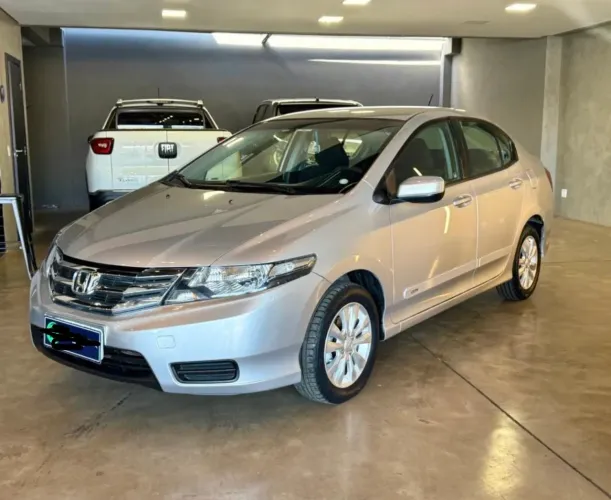 Honda City Sedan LX 1.5 Flex 16V 4P Aut. 2013