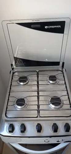 Vendo fogão 4 bocas usado!