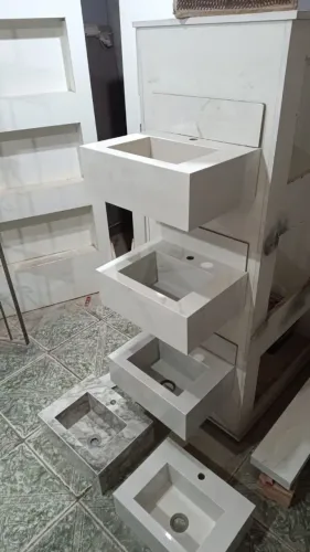 Pia em porcelanato