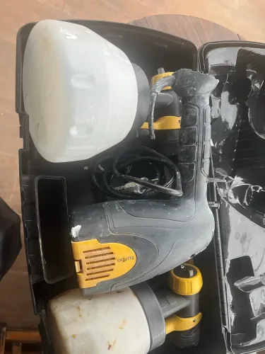 Pistola de pintura Wagner W560 110V com maleta e acessórios