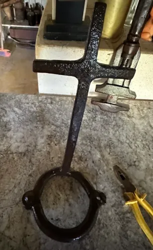 Peça Secular De Ferro Garguilheira
