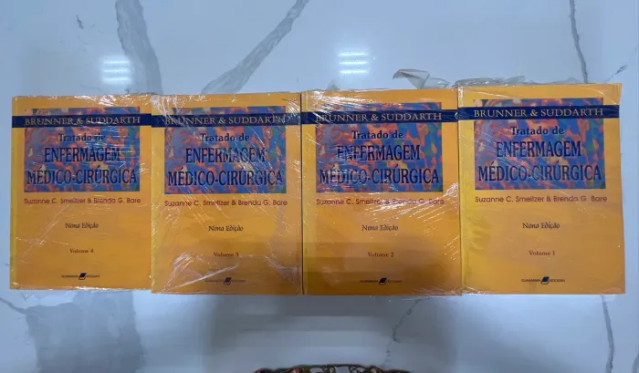 Tratado de enfermagem médico-cirúrgica - Coleção Brunner e Suddarth 4 volumes