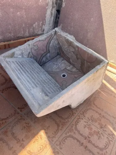 Tanque de lavar roupa de cimento/concreto grande